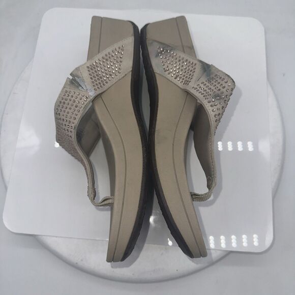 Vionic Women 8 Beige Bejeweled  Thong Sandal Podiatrist Design Platform Comfort - Picture 6 of 7